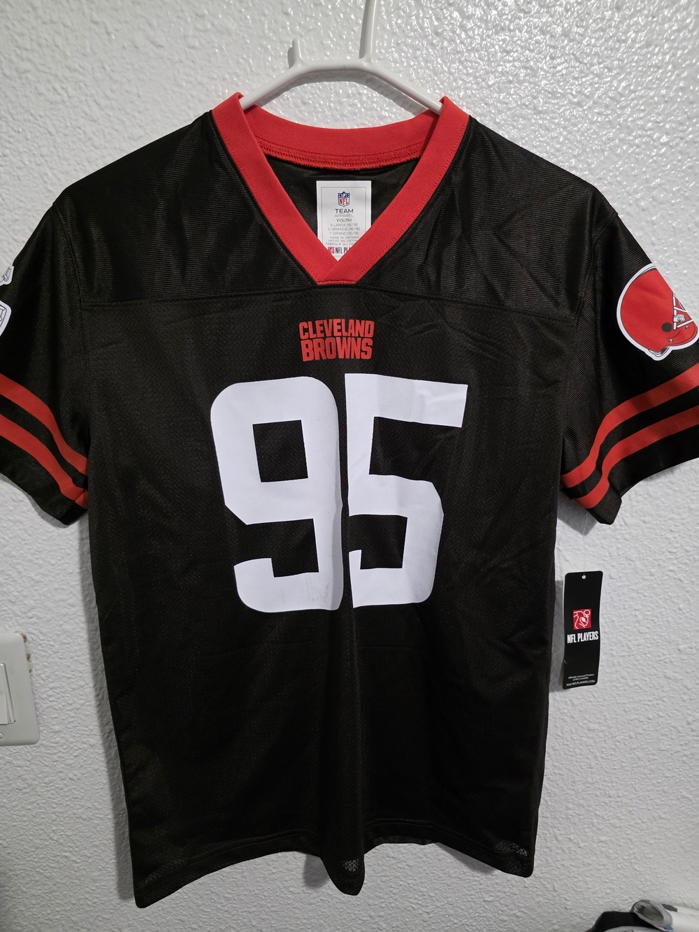 Youth NFL Cleveland Browns #95 Black and Red Men's Football Jersey
